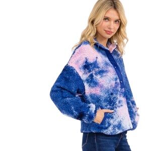 136:  AKAIV NEW JACKET ROYAL (R1A)